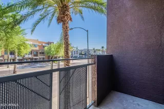 Photo #6: 6244343 Listing