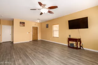 Photo #4: 6244650 Listing 