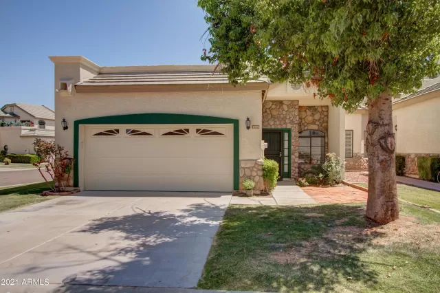 MLS: 6244907 Condo For Sale