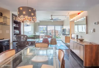 Photo #6: 6244909 Listing