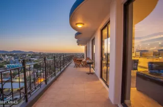 Photo #5: 6244910 Listing