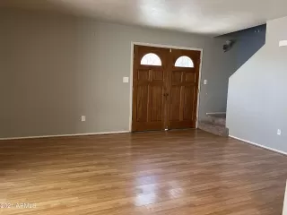 Photo #4: 6244951 Listing