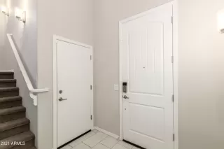 Photo #2: 6245052 Listing 