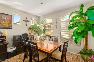 Photo #2: 6245105 Listing