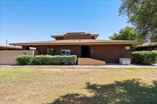 MLS: 6245121 Condo For Sale