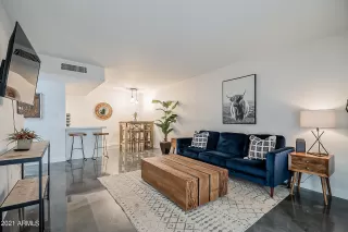 Photo #5: 6245162 Listing 