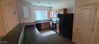 Photo #3: 6245297 Listing