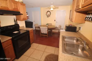 Photo #4: 6245407 Listing