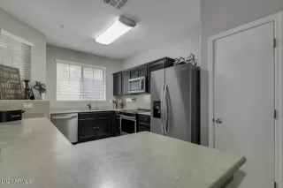 Photo #6: 6245421 Listing