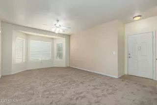 Photo #5: 6245427 Listing