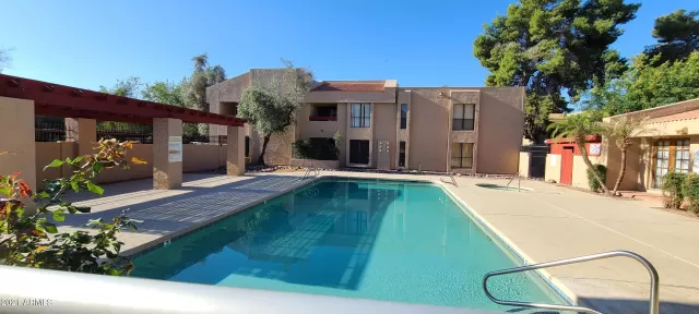 MLS: 6245445 Condo For Sale