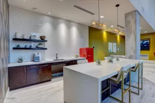 Photo #5: 6245502 Listing 