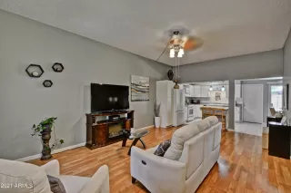 Photo #3: 6245518 Listing