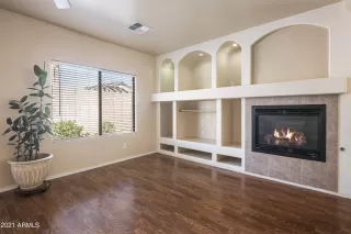 Photo #5: 6245525 Listing