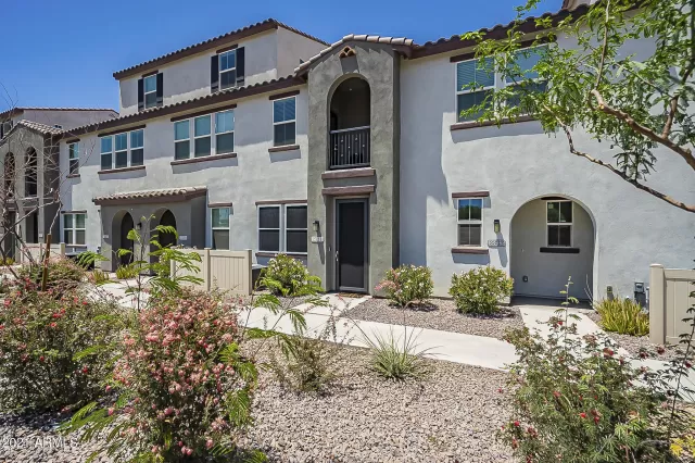 MLS: 6245529 Condo For Sale