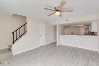 Photo #3: 6245533 Listing 