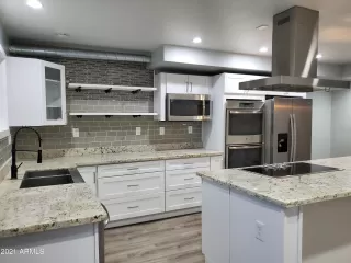 Photo #2: 6245569 Listing