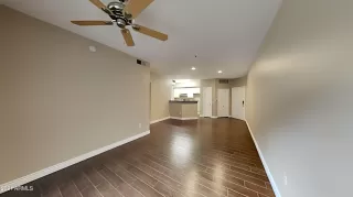 Photo #2: 6245586 Listing