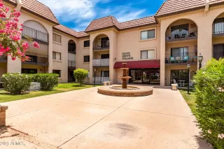 Photo #2: 6245606 Listing