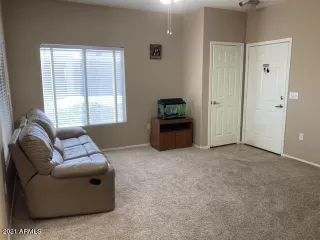 Photo #2: 6245644 Listing 