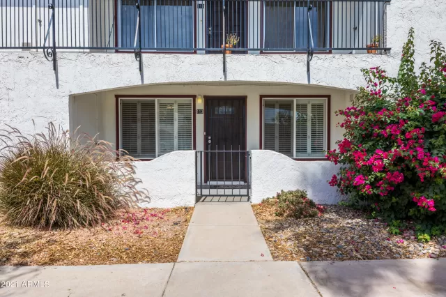 MLS: 6245719 Condo For Sale