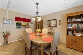 Photo #3: 6245719 Listing