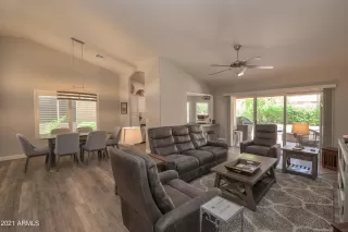 Photo #3: 6245725 Listing