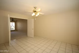 Photo #5: 6245767 Listing