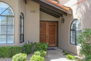 Photo #2: 6246072 Listing 