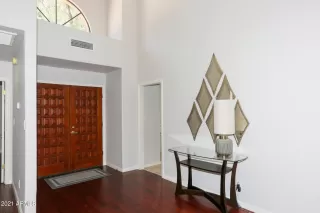 Photo #3: 6246072 Listing 