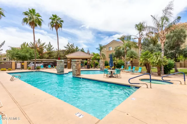 MLS: 6246103 Condo For Sale