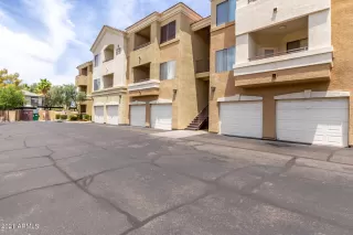Photo #2: 6246103 Listing 