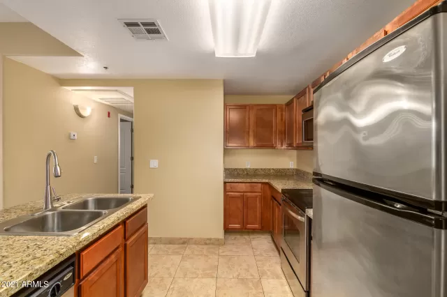 MLS: 6246165 Condo For Sale