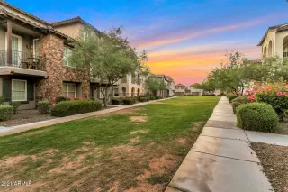 Photo #4: 6246199 Listing