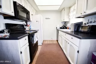 Photo #4: 6246217 Listing