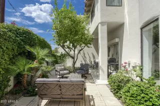 Photo #3: 6246268 Listing