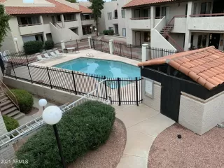 Photo #5: 6246290 Listing