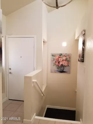 Photo #5: 6246365 Listing