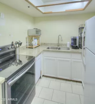 Photo #2: 6246371 Listing 