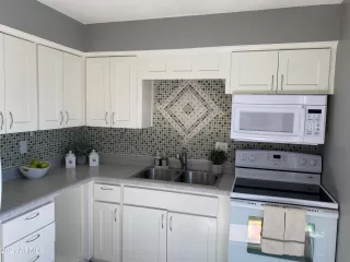 Photo #1: 6246687 Listing