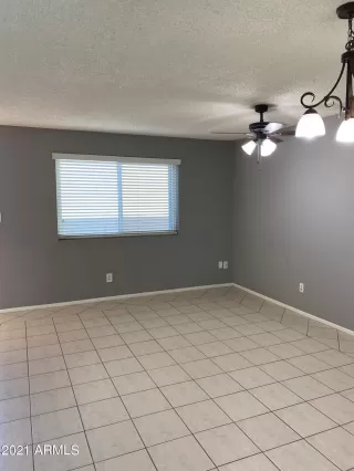 Photo #3: 6246687 Listing