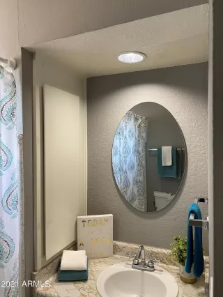 Photo #5: 6246687 Listing