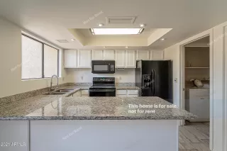 Photo #3: 6246863 Listing