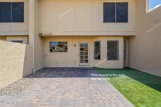 Photo #6: 6246863 Listing