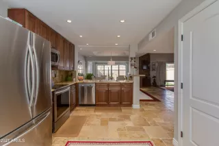 Photo #3: 6246866 Listing