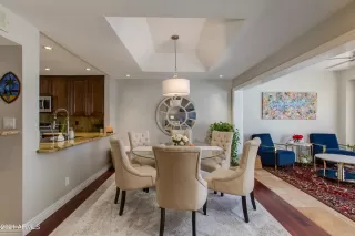 Photo #4: 6246866 Listing