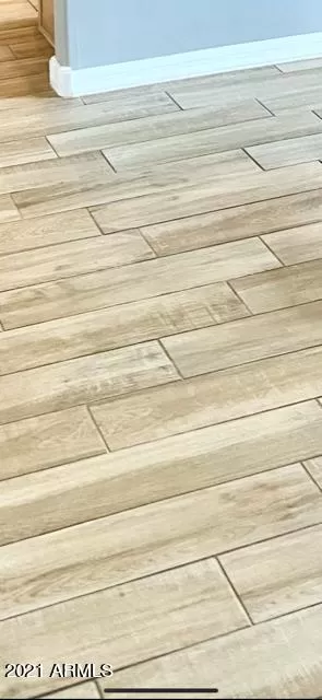 Photo #6: 6246987 Listing