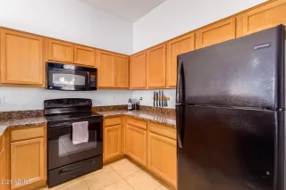 Photo #6: 6247135 Listing