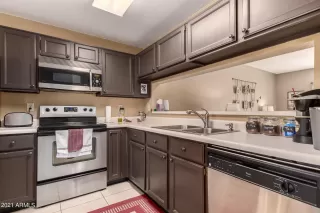 Photo #6: 6247139 Listing 