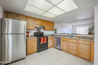 Photo #2: 6247216 Listing